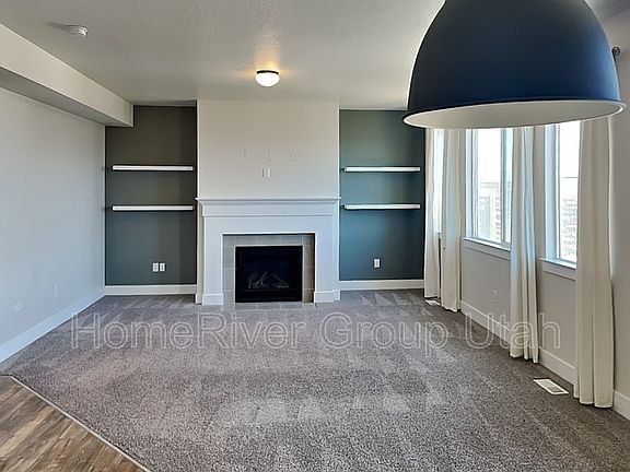 2nd image of 10701 S Big Meadow Dr