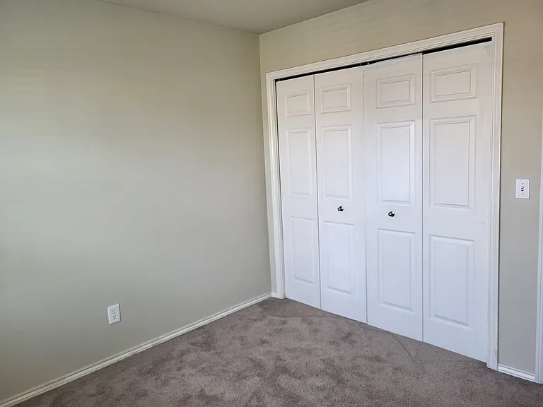 2390 NE 14th Way — Photo 19