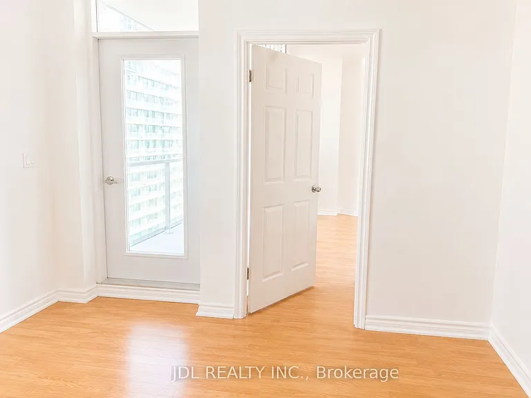 761 Bay St #2612 — Photo 10