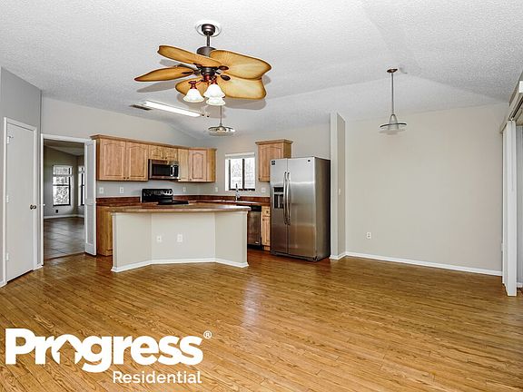 5th image of 1001 Pond Apple Ct