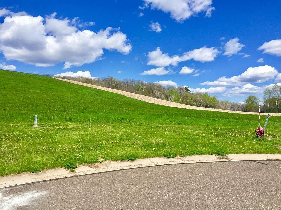1st image of 128 148 Fairview Ct
