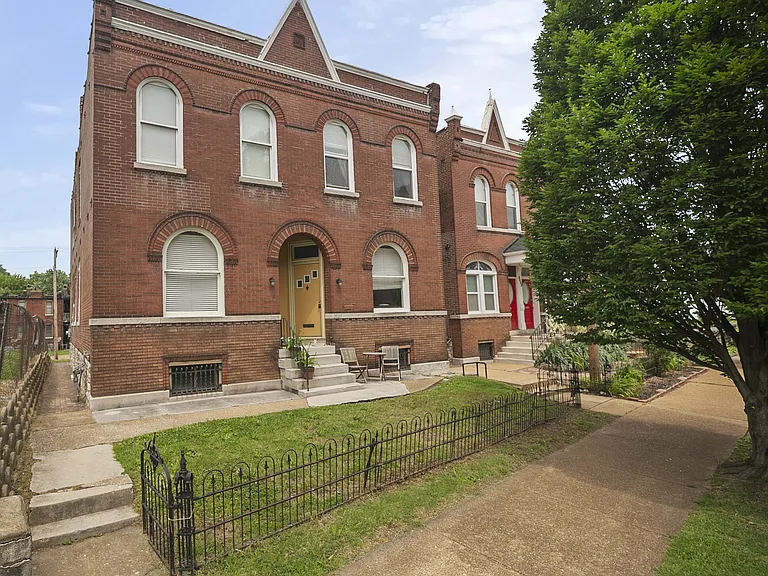 Front of the building, access this apartment from the back of the property next to your parking space