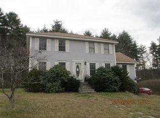 31 Level St, Merrimack, NH 03054