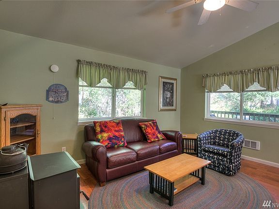 5th image of 455 Quinault Ave SE