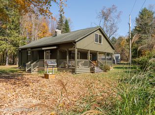11524 Route 22, Austerlitz, NY 12017