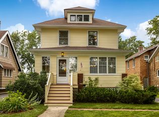 192 Parkview Rd, Riverside, IL 60546