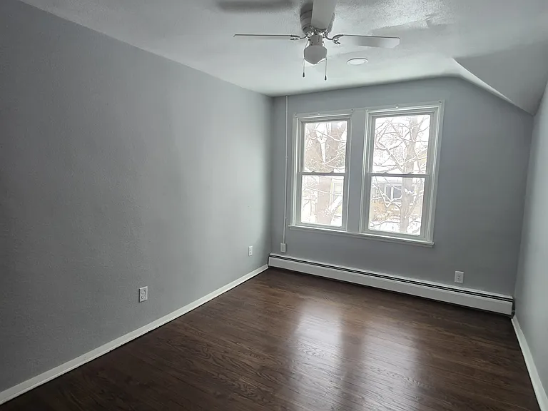 7800 W Forest Home Ave — Photo 6
