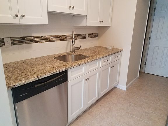 5th image of 4505 Whispering Hills Dr