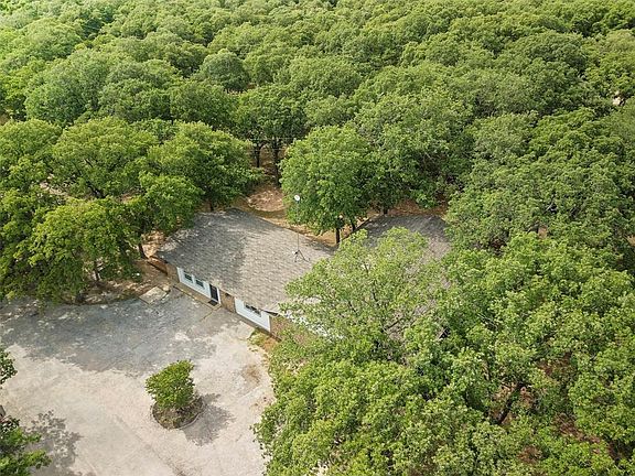 3rd image of 310 Private Road 4769