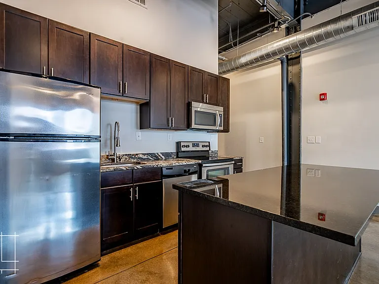 Wonder Bread Lofts — Photo 59