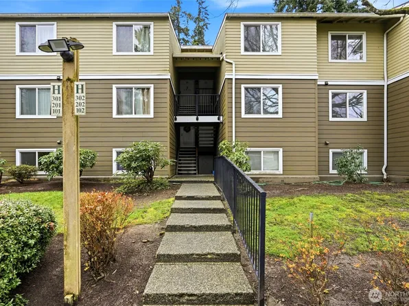 820 Cady Road #H101, Everett, WA 98203