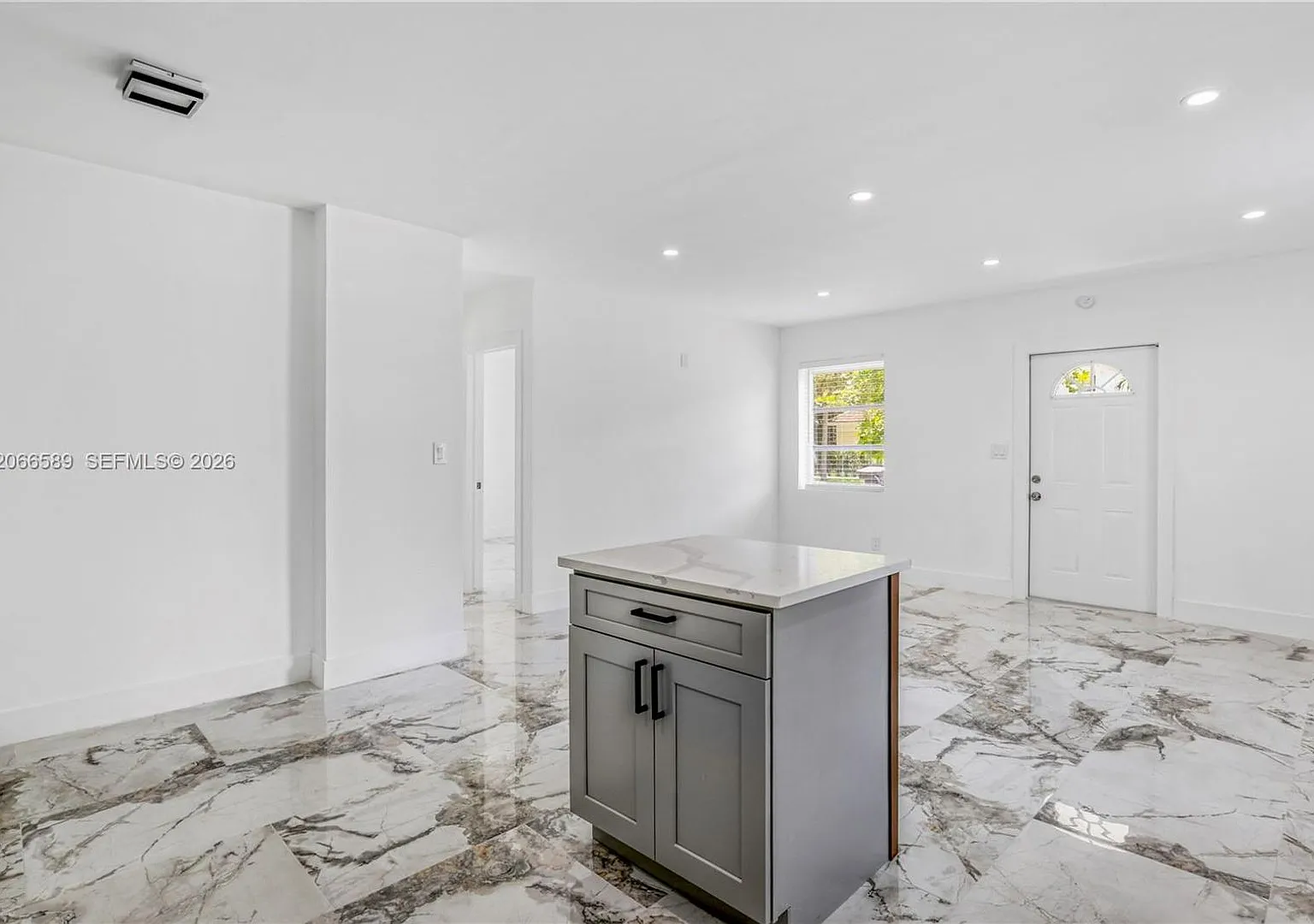809 SW 17th Street 1, Fort Lauderdale, FL 33315 - 1610 — Photo 3
