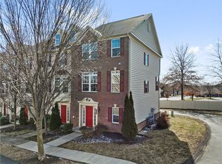 157 Lewisham Rd, Cranberry Township, PA 16066