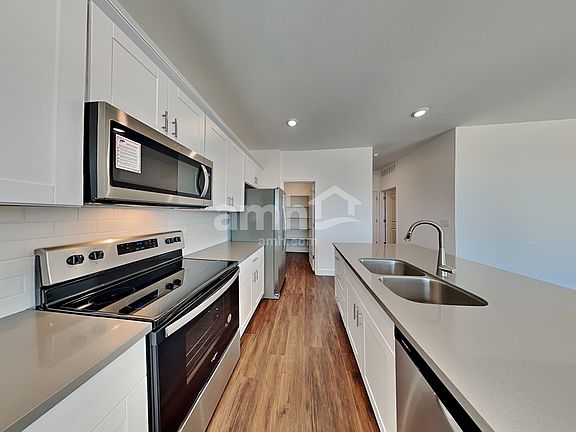 3rd image of 6083 W Paseo Hilario