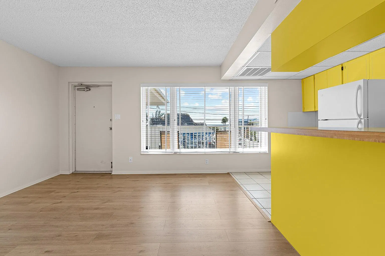 1 bed, 500 sqft, $1,900 — Photo 2