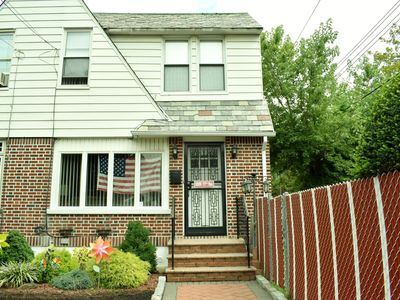 65-59 77th Pl, Flushing, NY, 11379