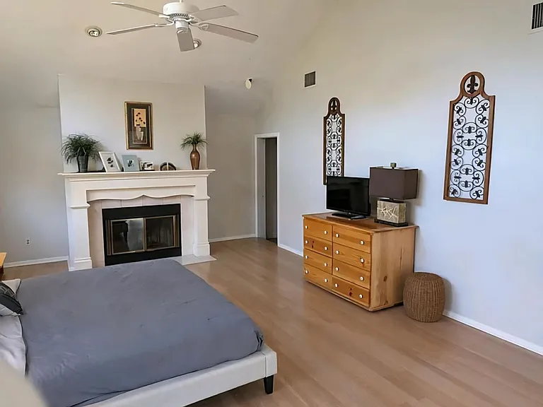 12299 McGregor Woods Cir — Photo 25
