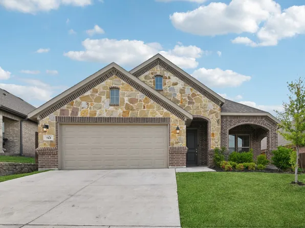 748 Long Iron Dr, Fort Worth, TX 76108