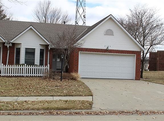 2nd image of 2105 Berkshire Dr
