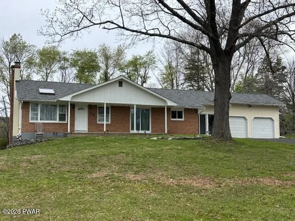 505 Stewart Ct, Bushkill, PA 18324