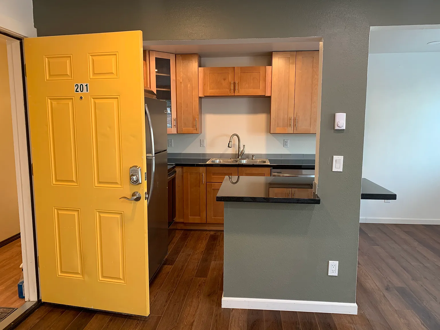14314 32nd Avenue NE — Photo 3