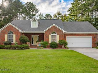 504 Neuchatel Rd, New Bern, NC 28562