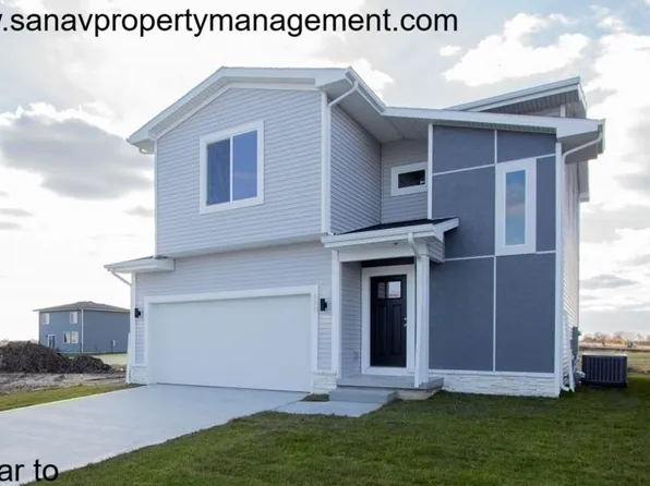 15118 Deerview Dr, Urbandale, IA 50323