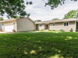 125 Ryan Cir, Roland, IA 50236