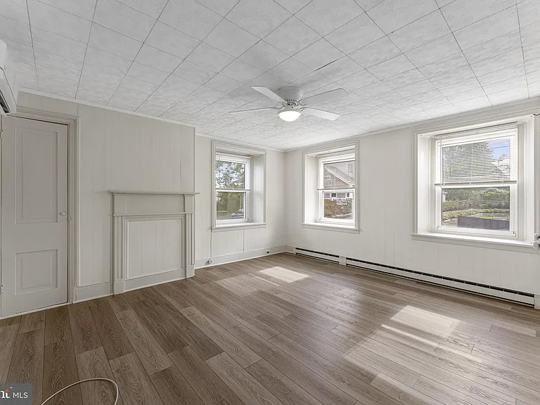 383 Anderson Rd #B — Photo 12