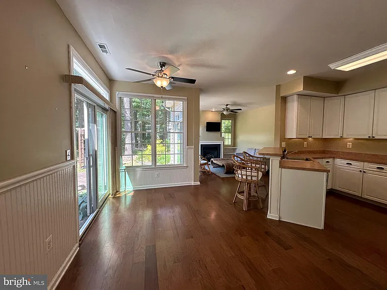 28405 Pinehurst Cir — Photo 7