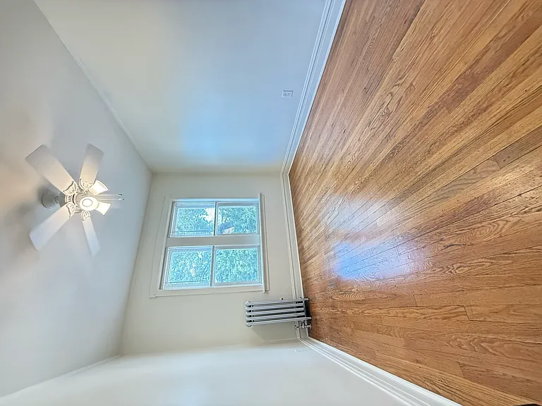 3235 W Dickens Ave #2 — Photo 9