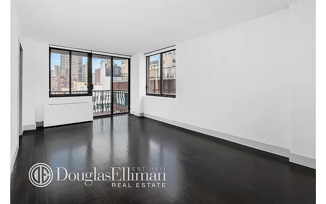 Rented by Douglas Elliman | media 19