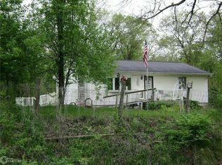 2014 340th St, Argyle, IA 52619