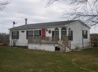 W18589 Oriole Rd, Eland, WI 54427