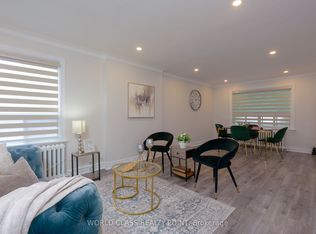 152 Ferris Rd, Toronto, ON M4B1G9