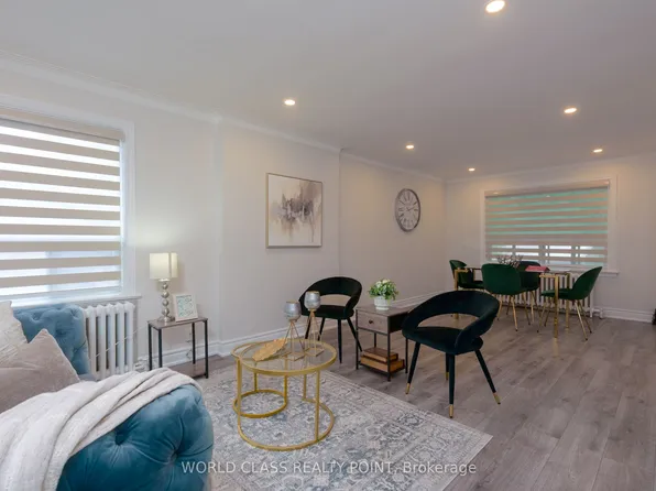 152 Ferris Rd, Toronto, ON M4B 1G9