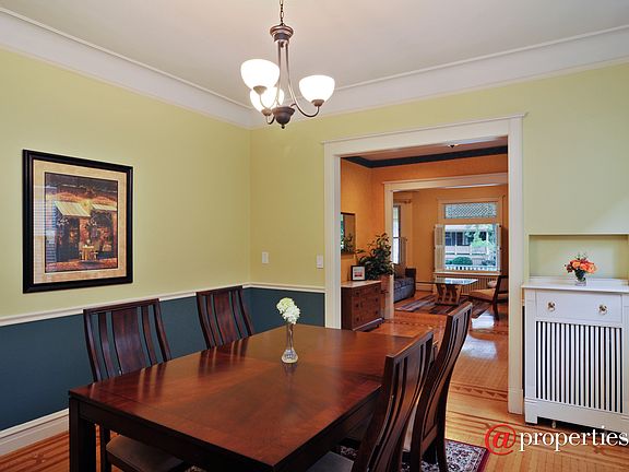 Living Room / Dining Room