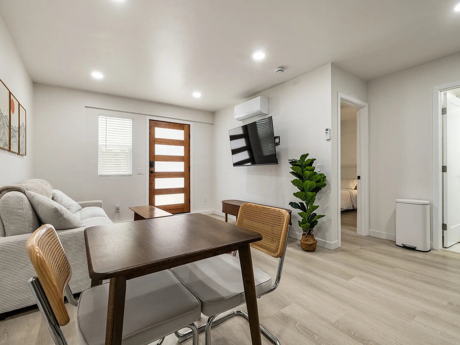 4018 Riviera Drive - 1 — Photo 4