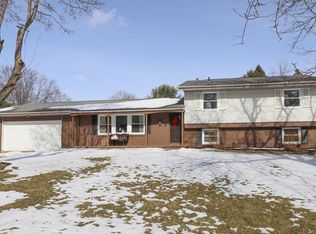 44 Norfolk Dr, Lexington, OH 44904
