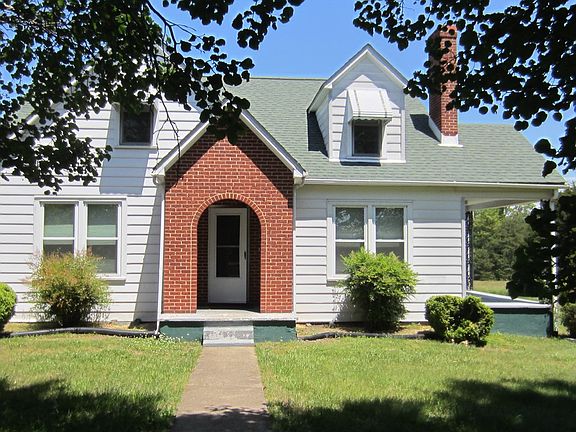 2nd image of 13892 Franklin Tpke