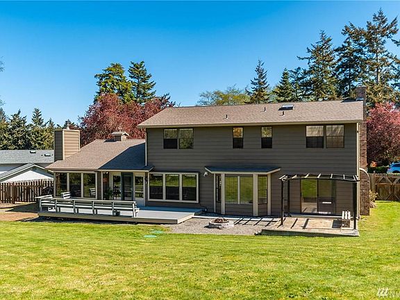3rd image of 2291 Darvic Pl