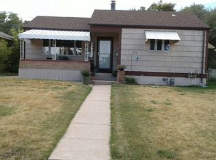 1520 Walnut Dr, Cheyenne, WY 82001