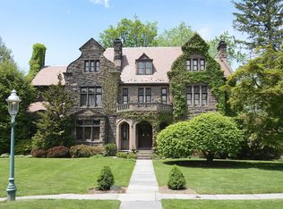 276 Ridgewood Ave, Glen Ridge, NJ 07028