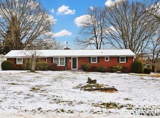 76 Eastview Ct, Taylorsville, NC 28681