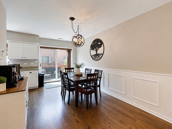 5th image of 6816 W 65th St APT 2