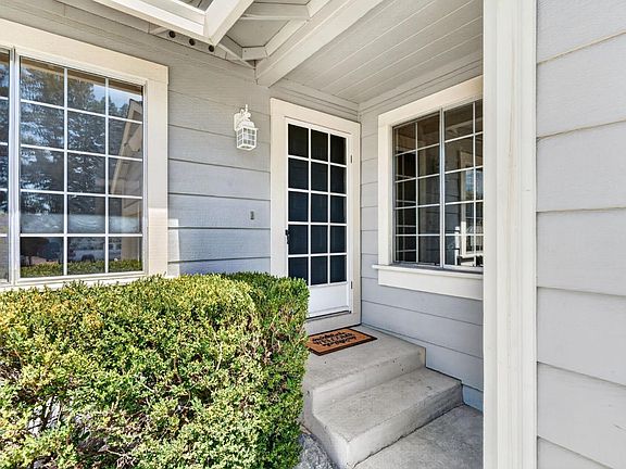 2nd image of 582 Maria Drive