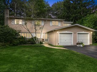 3370 Brook Rd, Highland Park, IL 60035