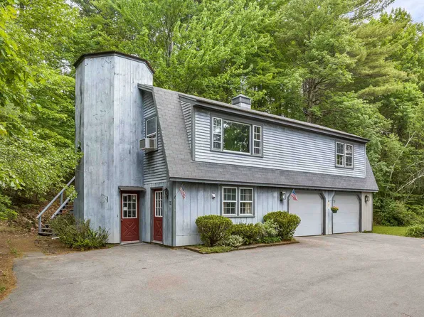 10 Pine Hill Road, Henniker, NH 03242