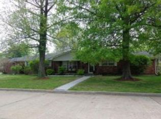 1505 Skylane Dr, Miami, OK 74354