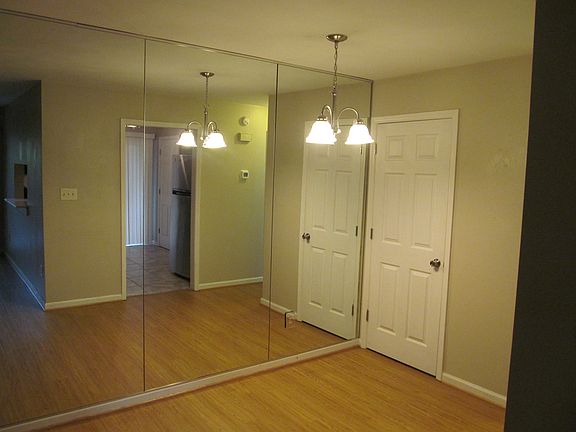 5th image of 4202 Wood Gate Ln #24-2402